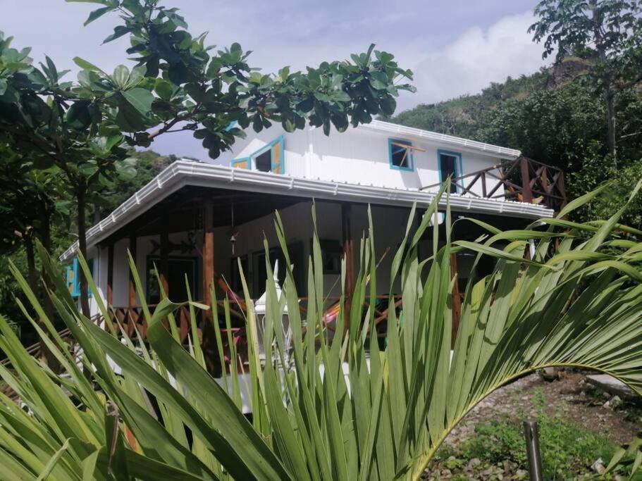 Mi Hermosa - Casa Islena A 70 Metros De La Playa Archibolds Exterior foto